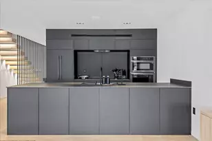 3786 NE 167th St, North Miami Beach, FL 33160 - Photo 7