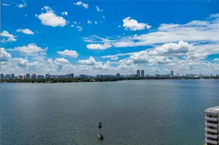 7601 E Treasure Dr, North Bay Village, FL 33141 - Photo 3