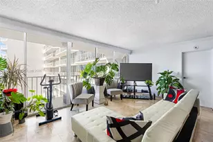 7601 E Treasure Dr, North Bay Village, FL 33141 - Photo 7