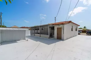 4485 E 8th Ave, Hialeah, FL 33013 - Photo 21