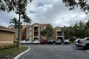 8000 N Nob Hill Rd, Tamarac, FL 33321 - Photo 1