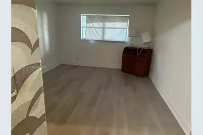 410 SE 2nd St #118, Hallandale Beach, FL 33009 - Photo 3