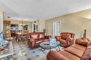 5660 W 13th Ct, Hialeah, FL 33012 - Photo 11