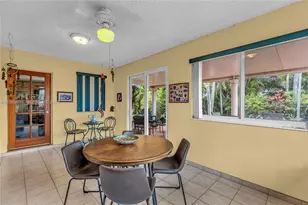 5660 W 13th Ct, Hialeah, FL 33012 - Photo 7