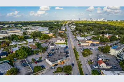 12950 W Dixie Hwy, North Miami, FL 33161 - Photo 3
