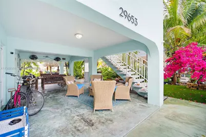 29653 Saratoga Ave, Big Pine, FL 33043 - Photo 9