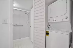 9511 Weldon Cir, Tamarac, FL 33321 - Photo 23