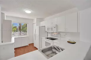 9511 Weldon Cir, Tamarac, FL 33321 - Photo 3
