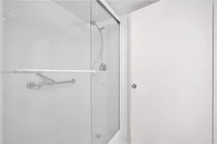 9511 Weldon Cir, Tamarac, FL 33321 - Photo 29
