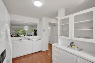 9511 Weldon Cir, Tamarac, FL 33321 - Photo 7