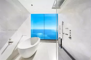 17901 Collins Ave, Sunny Isles Beach, FL 33160 - Photo 15