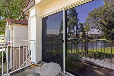 1250 SW 113th Ter #203, Pembroke Pines, FL 33025 - Photo 25
