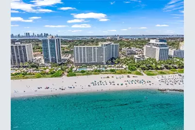 2899 Collins Ave #847, Miami Beach, FL 33140 - Photo 21