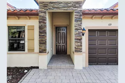 729 SE 34th Ave, Homestead, FL 33033 - Photo 3