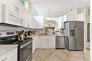 401 Sabal Palm Ln, Palm Beach Gardens, FL 33418 - Photo 9