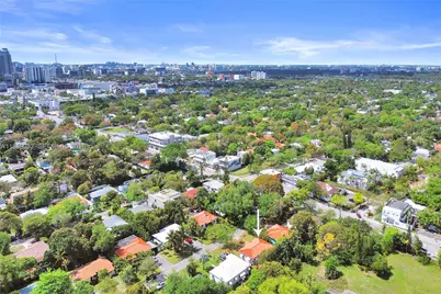 221 NE 48th Ter, Miami, FL 33137 - Photo 37