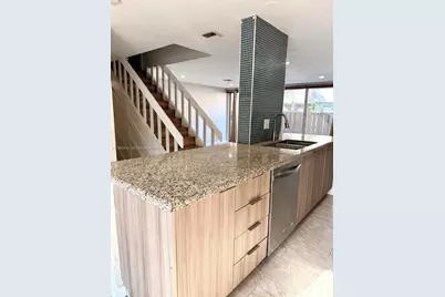 833 NW 81st Ter #8, Plantation, FL 33324 - Photo 9