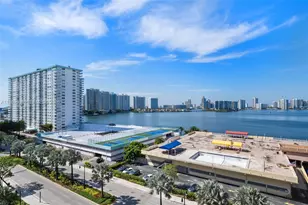 250 174th St, Sunny Isles Beach, FL 33160 - Photo 15