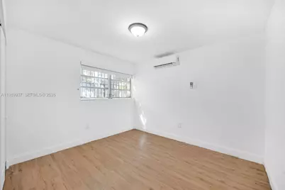 641 NW 2nd St #1, Miami, FL 33128 - Photo 15