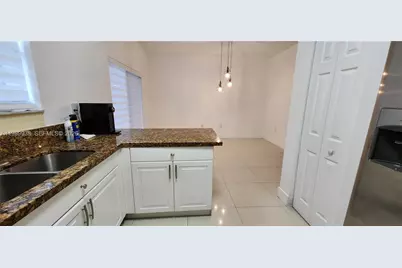8909 SW 225th Ter, Cutler Bay, FL 33190 - Photo 5