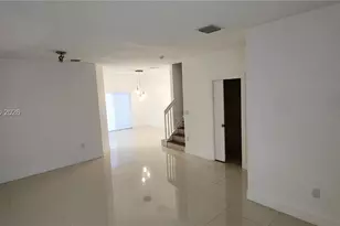 8909 SW 225th Terrace, Cutler Bay, FL 33190 - Photo 9