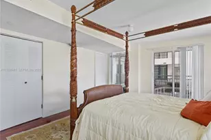 7600 Collins Ave, Miami Beach, FL 33141 - Photo 19