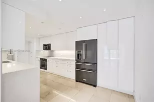 10175 Collins Ave, Bal Harbour, FL 33154 - Photo 9