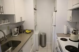 11484 Royal Palm Blvd, Coral Springs, FL 33065 - Photo 9