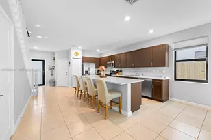 25378 SW 108th Ave, Homestead, FL 33032 - Photo 7