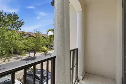 10319 NW 30th Ter, Doral, FL 33172 - Photo 19