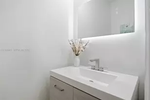 10319 NW 30th Terrace, Doral, FL 33172 - Photo 17