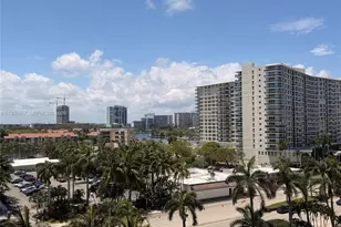 4001 S Ocean Dr, Hollywood, FL 33019 - Photo 3