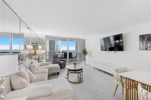 1717 N Bayshore Dr, Miami, FL 33132 - Photo 9