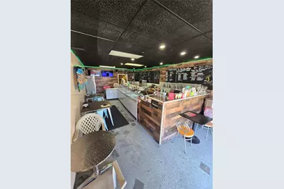 1021 SE 17 St, Fort Lauderdale, FL 33316 - Photo 1