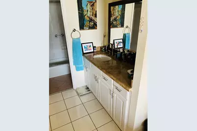 2333 Brickell Ave #2614, Miami, FL 33129 - Photo 19