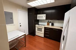 2333 Brickell Ave, Miami, FL 33129 - Photo 21