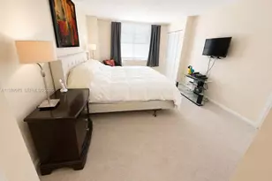 2333 Brickell Ave, Miami, FL 33129 - Photo 23