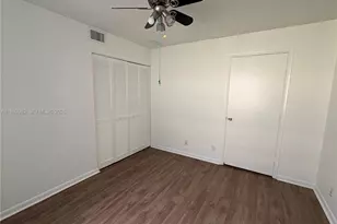 8444 Shadow Ct, Coral Springs, FL 33071 - Photo 9