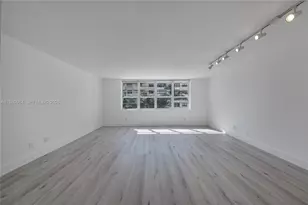 100 Lincoln Rd, Miami Beach, FL 33139 - Photo 3