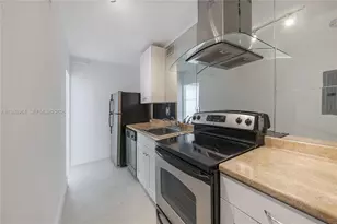 100 Lincoln Rd, Miami Beach, FL 33139 - Photo 9