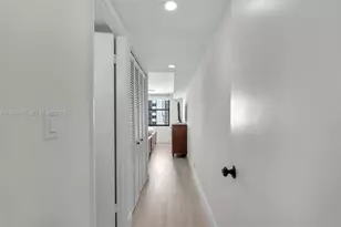 18151 NE 31st Ct, Aventura, FL 33160 - Photo 19