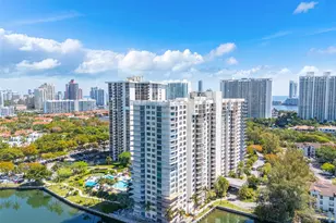 18151 NE 31st Ct, Aventura, FL 33160 - Photo 25