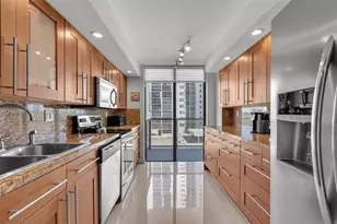 18151 NE 31st Ct, Aventura, FL 33160 - Photo 1