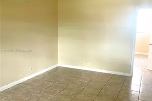 9375 SW 40th Terrace, Miami, FL 33165 - Photo 5