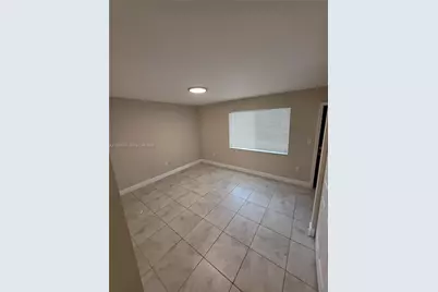 1990 NW 4th Ct #7, Miami, FL 33136 - Photo 15