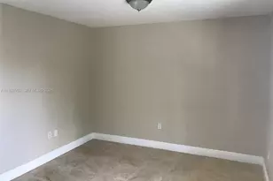 1990 NW 4th Ct, Miami, FL 33136 - Photo 7