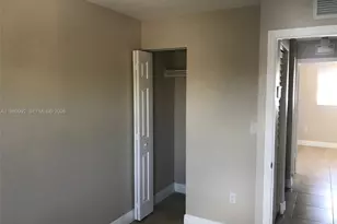 1990 NW 4th Ct, Miami, FL 33136 - Photo 11