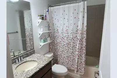 330 NW 33rd Ln, Pompano Beach, FL 33069 - Photo 17