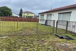 14252 SW 175th Terrace, Miami, FL 33177 - Photo 5