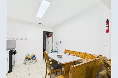 1713 SW 11th Ct, Fort Lauderdale, FL 33312 - Photo 11
